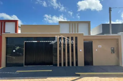 Casa com 3 quartos à venda na Rua Paulo Roberto Morais Junior, Bela Vista, Mossoró