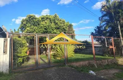 Terreno comercial à venda no Jardim Leopoldina, Porto Alegre  por R$ 750.000
