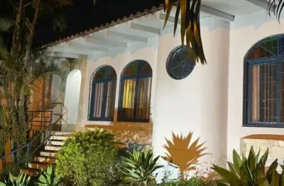 Casa com 3 quartos à venda no Centro, Criciúma 