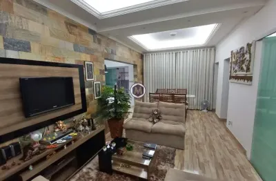Casa com 4 quartos à venda na Praça Bagatelle, São Luiz, Belo Horizonte