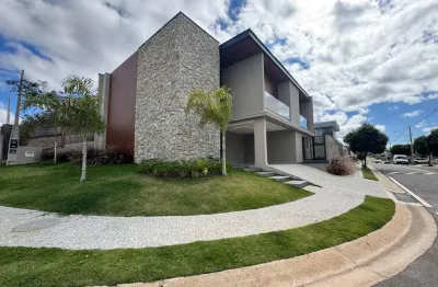 Casa contemporânea à venda no swiss park com 4 suítes, piscina e acabamento premium