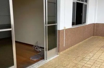 Cobertura para venda em nova friburgo, centro, 3 dormitórios, 1 suíte, 2 banheiros, 2 vagas