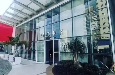 Sala comercial -  centro - mid work - varanda fechada - banheiro - ar condicionado