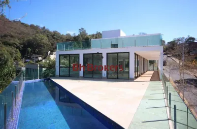 Casa de 4 quartos para locação em condominio fechado quintas do sol
