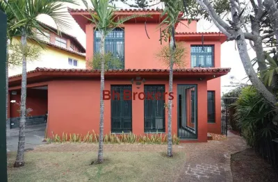 Casa com 4 quartos para alugar na Rua Péricles Vieira de Mendonça, 166, Belvedere, Belo Horizonte