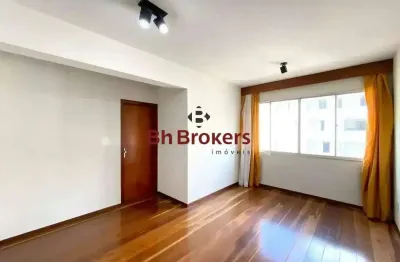 Apartamento com 3 quartos para alugar na Rua Teixeira de Freitas, 336, Santo Antônio, Belo Horizonte