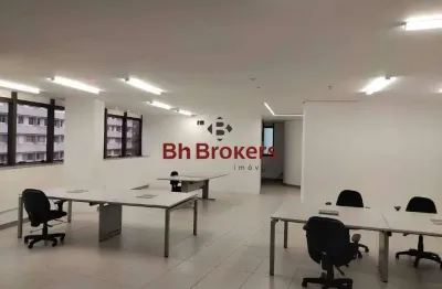 Casa comercial para alugar na Alameda Oscar Niemeyer, 288, Vila da Serra, Nova Lima