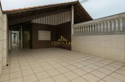 Casa à venda 2 quartos 130m2 , 400metros do mar guilhermina ,praia grande - sp