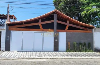 Casa isolada totalmente nova, com 4 quartos na vila tupi - praia grande