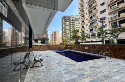 Apartamento Reformado 2 dormitórios 100 m da Praia com lazer  no Bairro Tupi
