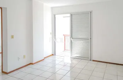 Apartamento com 2 quartos para alugar na rua andreza pinheiro gonçalves da silva, 66, carvoeira, florianópolis por r$ 3.242