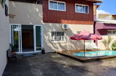Casa com 3 quartos para alugar na rua recanto das gaivotas, 10000, rio tavares, florianópolis por r$ 8.000