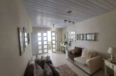 Apartamento com 2 quartos para alugar na rua júlio moura, 38, centro, florianópolis por r$ 4.200