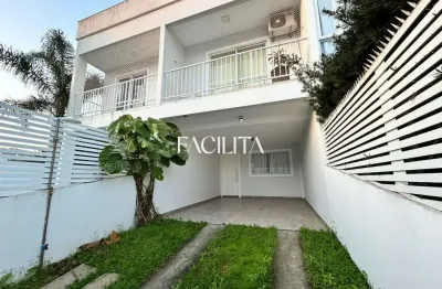Casa com 2 quartos para alugar na rua reverendo gelson dos santos castro, 1000, rio tavares, florianópolis por r$ 8.900