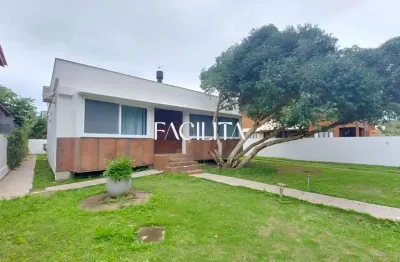 Casa com 3 quartos para alugar na vereador cloduardo amaral, 1000, barra da lagoa, florianópolis por r$ 6.500