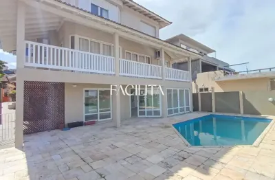 Casa com 4 quartos para alugar na rua das amendoeiras, 1000, lagoa da conceição, florianópolis por r$ 15.000