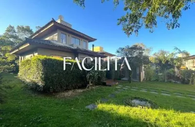 Casa em condomínio fechado com 2 quartos para alugar na servidão guanimbé, 1001, rio tavares, florianópolis por r$ 8.500