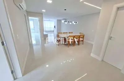 Apartamento com 3 quartos para alugar na Rua Madalena Barbi, 160, Centro, Florianópolis por R$ 10.500