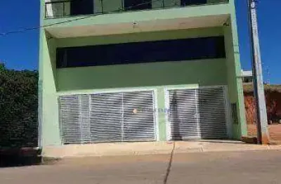 Prédio com 830 m,  com cobertura, dois apartamentos no pavimento do meio com 125 m cada, e um salão comercial  por r$ 2.660.000 - itapeva - itapeva/mg