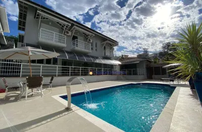 Casa com 3 dormitórios para alugar, 0 m² por r$ 15.000,00/mês - condomínio delle stelle - louveira/sp