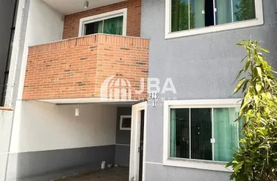 Casa à venda na Rua Adolfo Sora, 270, Pineville, Pinhais