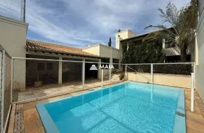 Casa com 4 quartos à venda no Mercês, Uberaba 