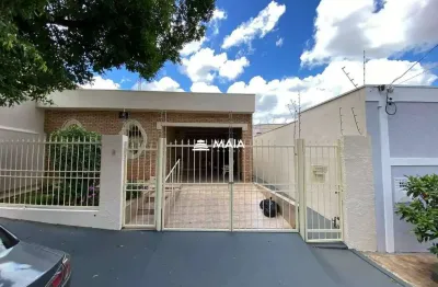 Casa com 3 quartos à venda na Nossa Senhora da Abadia, Uberaba 