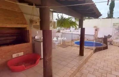 Casa com 4 quartos à venda no Boa Vista, Uberaba 