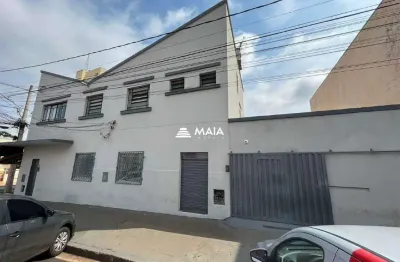 Apartamento com 5 quartos para alugar no São Benedito, Uberaba 