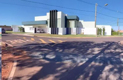 Casa com 4 quartos à venda no Residencial Mário de Almeida Franco, Uberaba 