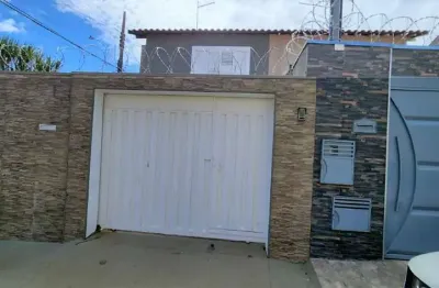Casa com 4 quartos à venda no Conjunto Cássio Rezende, Uberaba 