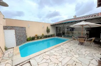 Casa com 3 quartos à venda no Santa Marta, Uberaba 