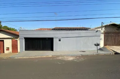 Casa com 3 quartos à venda na Vila São Cristóvão, Uberaba 