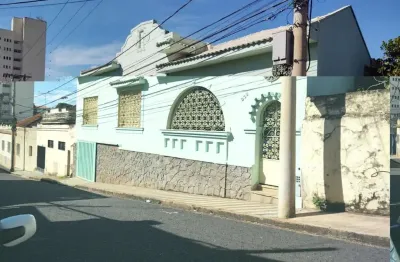 Casa com 5 quartos para alugar no Fabrício, Uberaba 