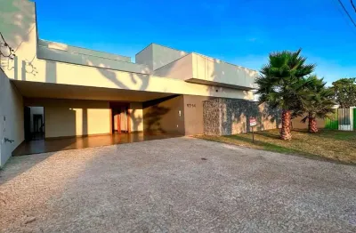 Casa com 4 quartos à venda no Residencial Mário de Almeida Franco, Uberaba 