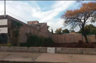Terreno à venda no Jardim Maracanã, Uberaba 