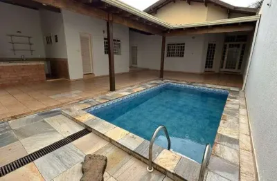 Casa com 4 quartos à venda no Conjunto Umuarama, Uberaba 