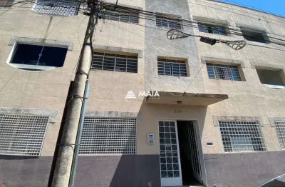 Apartamento com 3 quartos para alugar no Universitário, Uberaba 