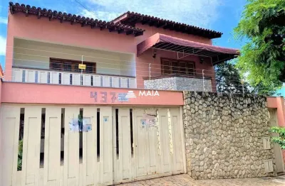 Casa com 4 quartos à venda no Jardim Alexandre Campos, Uberaba 