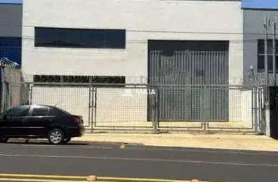 Barracão / Galpão / Depósito para alugar no Leblon, Uberaba 