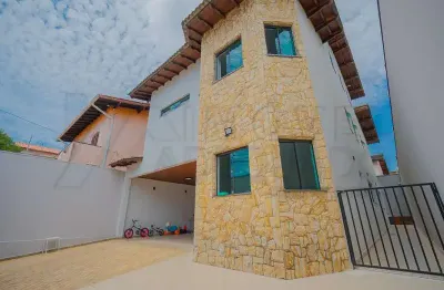Casa com 3 quartos à venda na Rua Cesário Vendramine, 21, Adalgisa, Osasco
