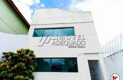 Sobrado para venda, possui 235 m² na Vila Lageado - São Paulo/SP