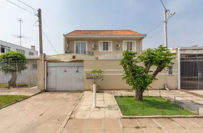 Casa maravilhosa no novo mundo. 4 dormitórios. 2 suítes. 4 banheiros, 3 vagas