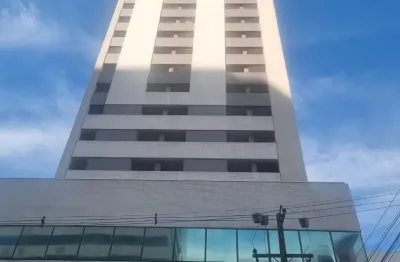 Apartamento 01 quarto no centro. 01 vaga de garagem. próximo  ao shopping curitiba