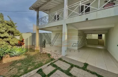 Casa sobrado à venda no bairro pinheirinho na cidade de vinhedo - sp.