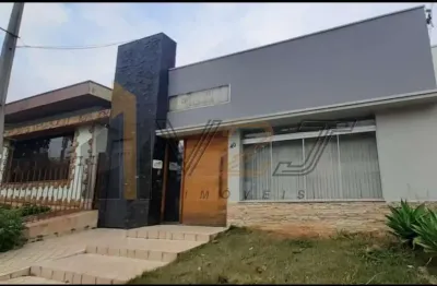 Casa comercial com 4 salas para alugar no Centro, Vinhedo 
