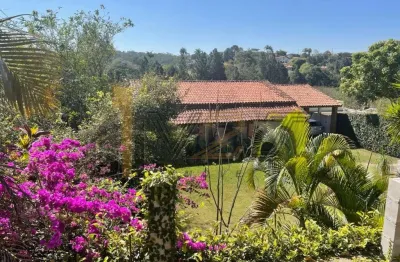 Casa térrea à venda com 3 quartos no condomínio marambaia em vinhedo - sp