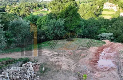Terreno à venda com 1736 m² no condomínio vale da santa fé em vinhedo - sp.