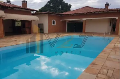 Casa térrea para locação ou venda no condomínio marambaia em vinhedo/sp