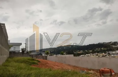 Terreno à venda no Condomínio Recanto das Palmas em Vinhedo - SP.